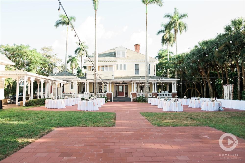 The Wedding Website of Holly Fritz and Hunter Sperry