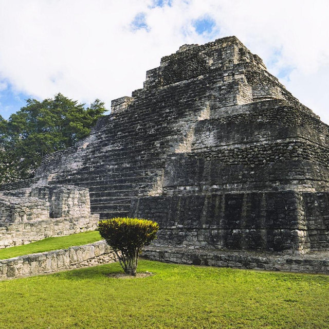Chaccoben Mayan ruin tour