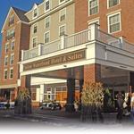 Salem Waterfront Hotel & Suites