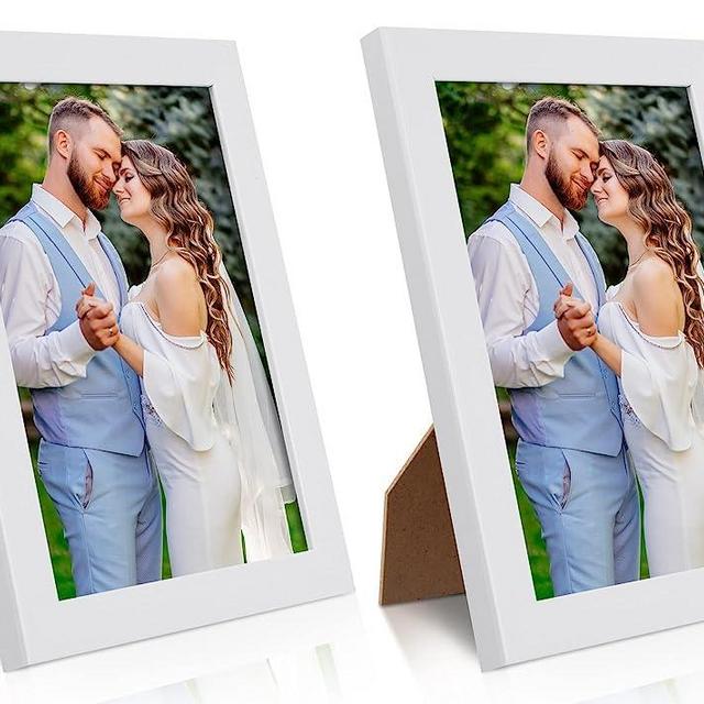 PECULA 2 Pack 5x7 Picture Frame, White Picture Frame for Wall and Tabletop Display, Resistant Plastic Photo Picture Frame with Clear Plexiglass for Vertical or Horizontal Display