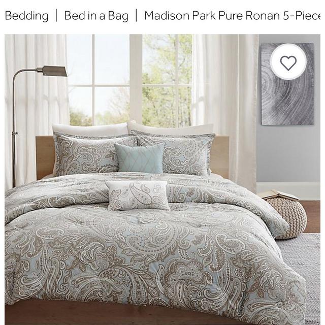 Bed Bath & Beyond