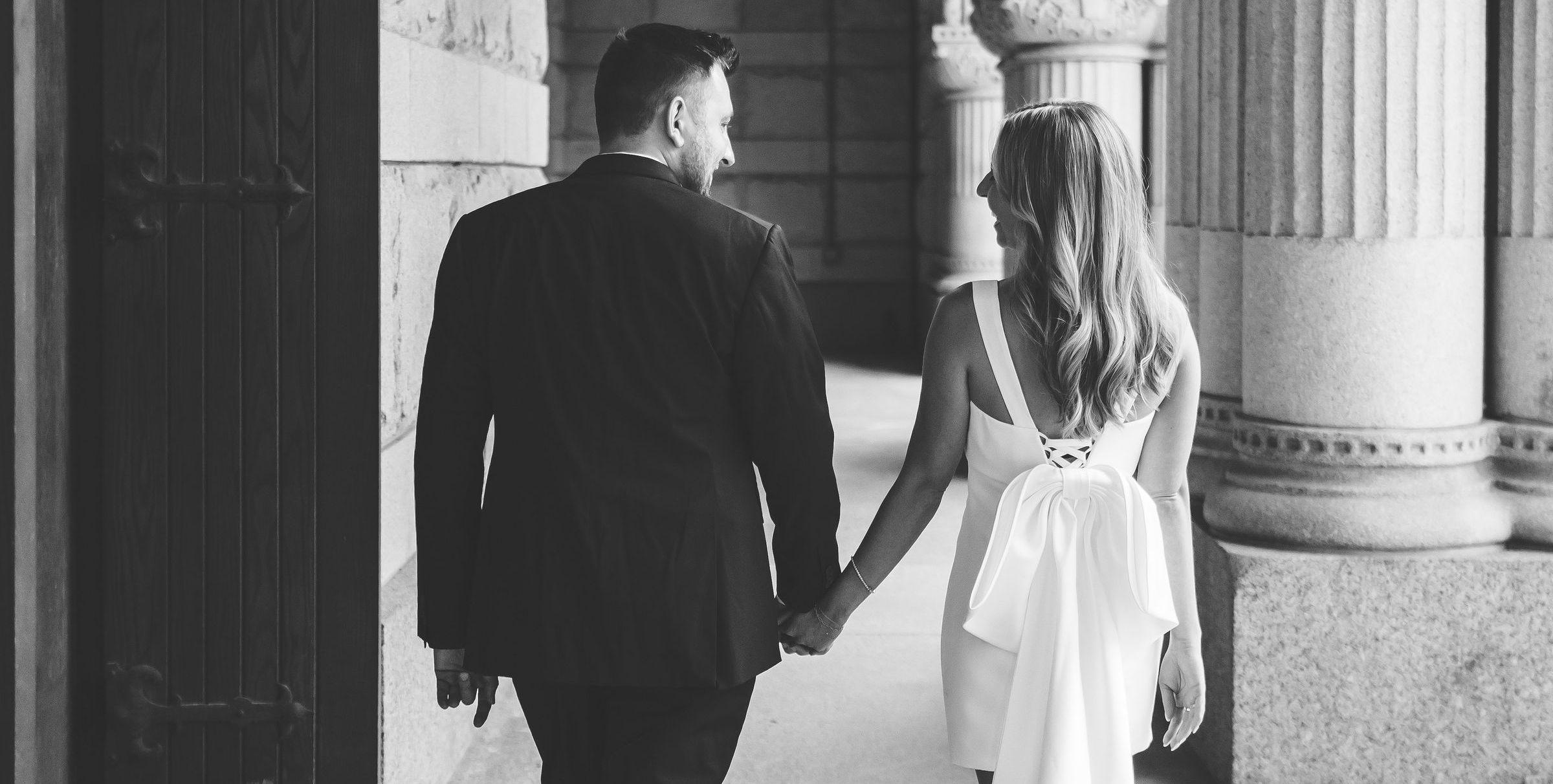 The Wedding Website of Taylor Hoffmann and Andrew Foy