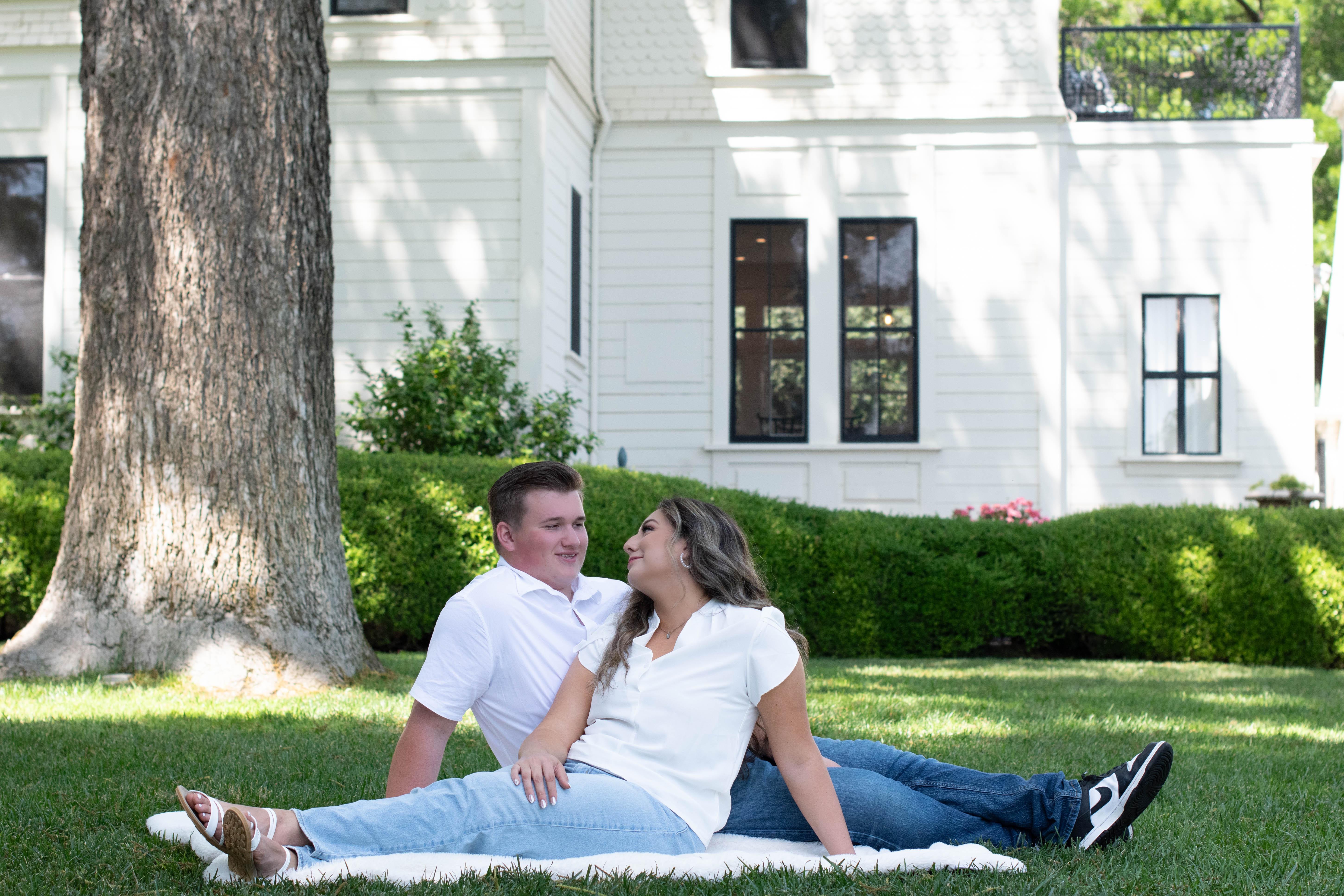 The Wedding Website of Angelena Gonzales-Shoaf and Justin Lubinger