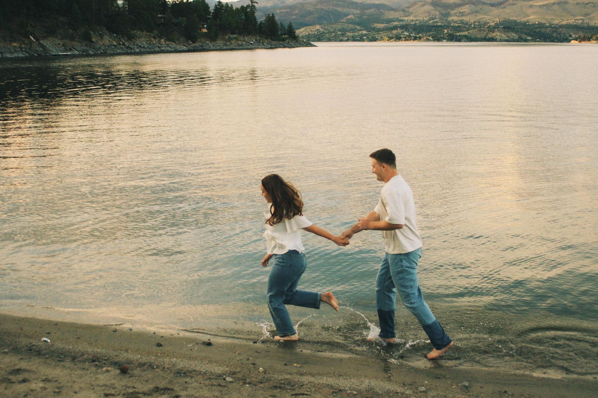 The Wedding Website of mekenzie arnold and kolbe olmes