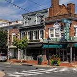 Walk around Historic Downtown Fredericksburg