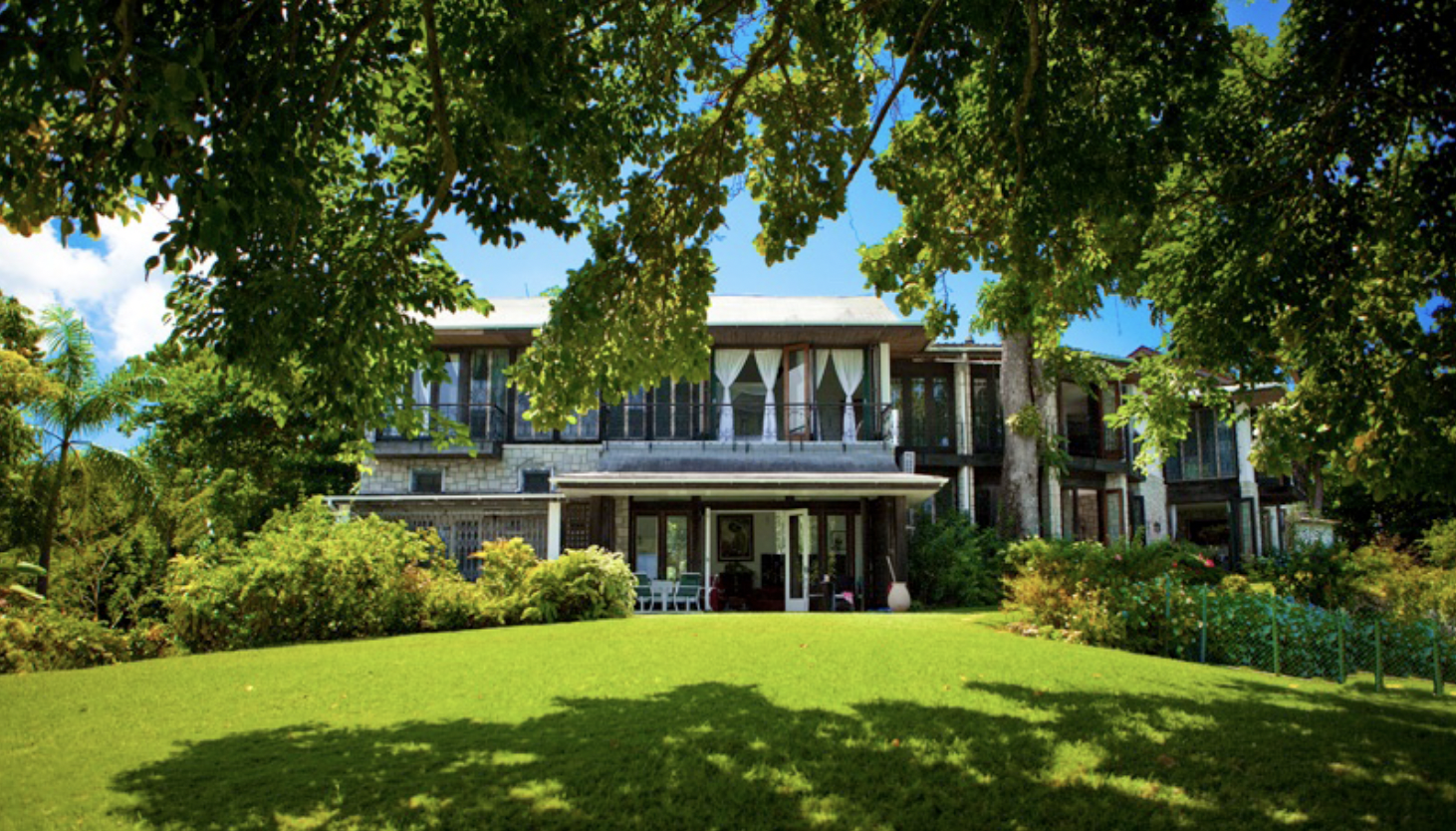 The Wedding Website of Selvine Stephenson and Winston Grant