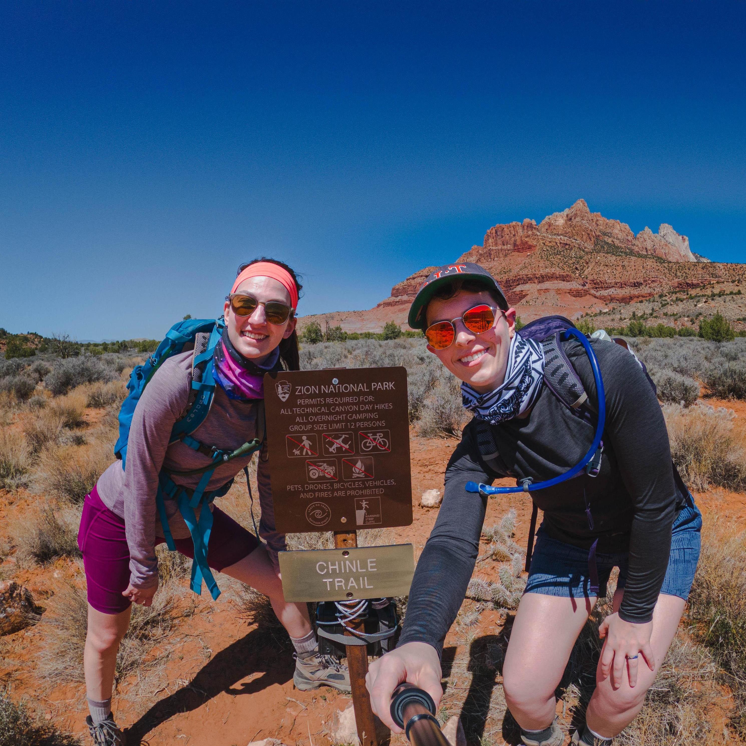 Hiking in the desert of Zion National Park 2021