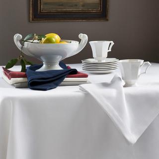 Squire Round Tablecloth
