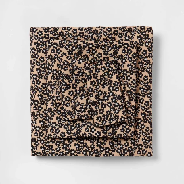 Full Microfiber Sheet Set Neutral Micro Floral - Room Essentials™
