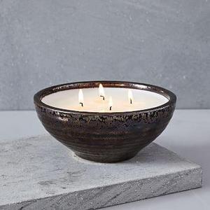 Ceramic Ribbed Candle