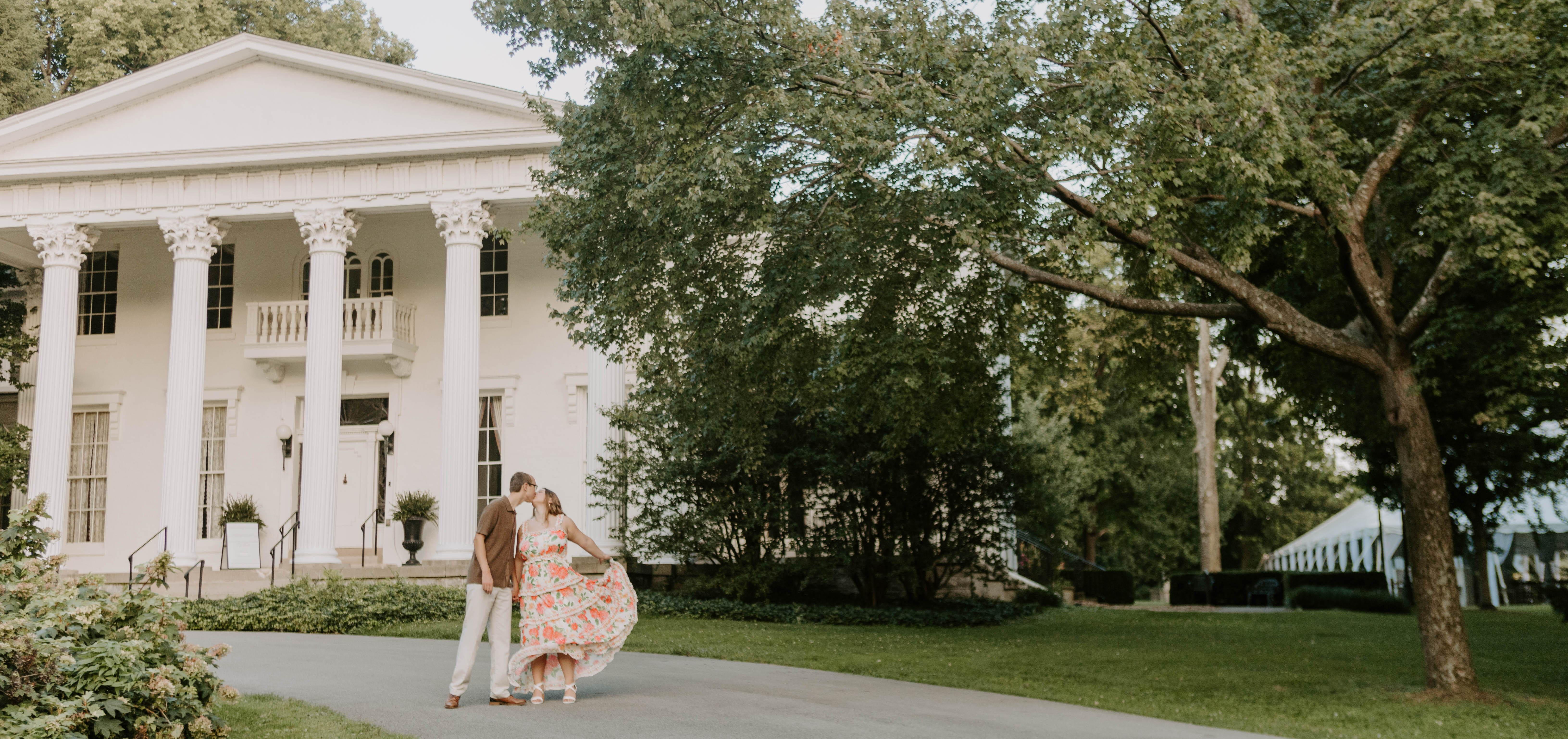 The Wedding Website of Mackenzie Jackson and Simon van Hamburg