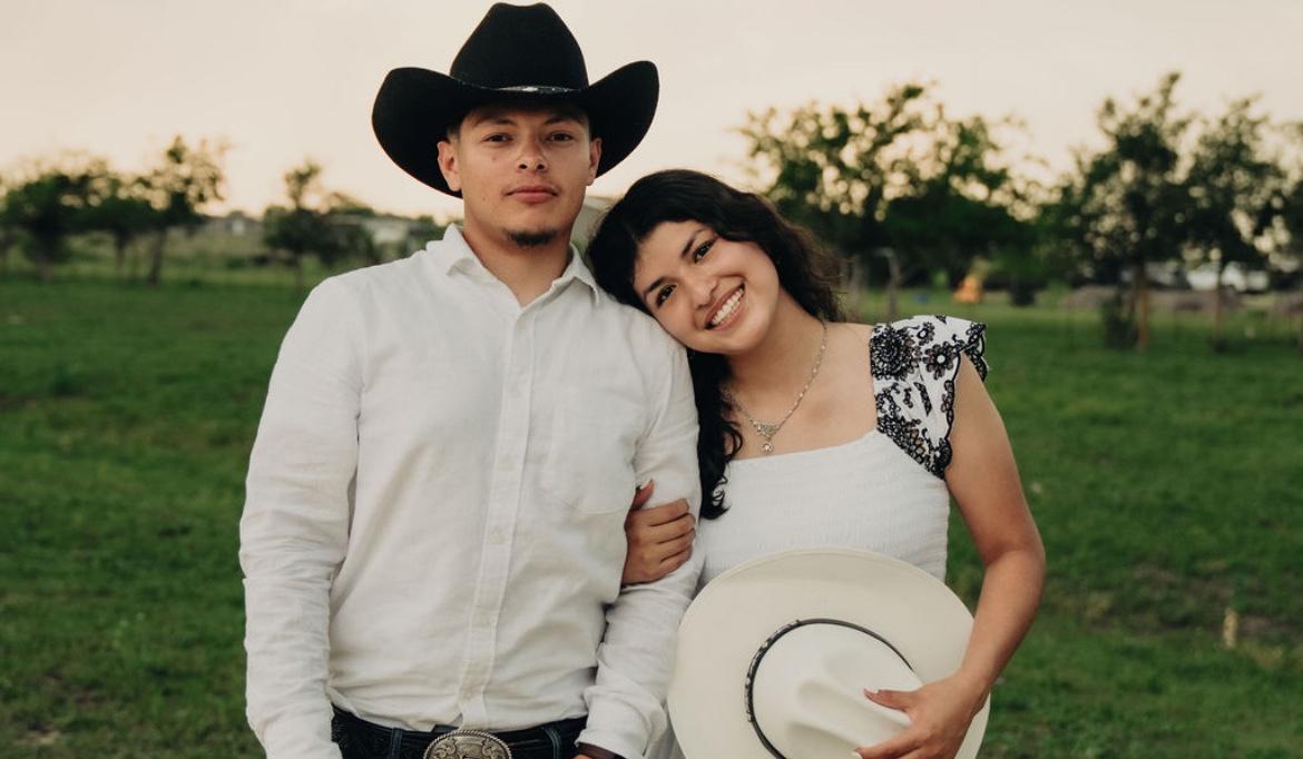 The Wedding Website of Mia Ojeda Zavala and Francisco Méndez Jr.