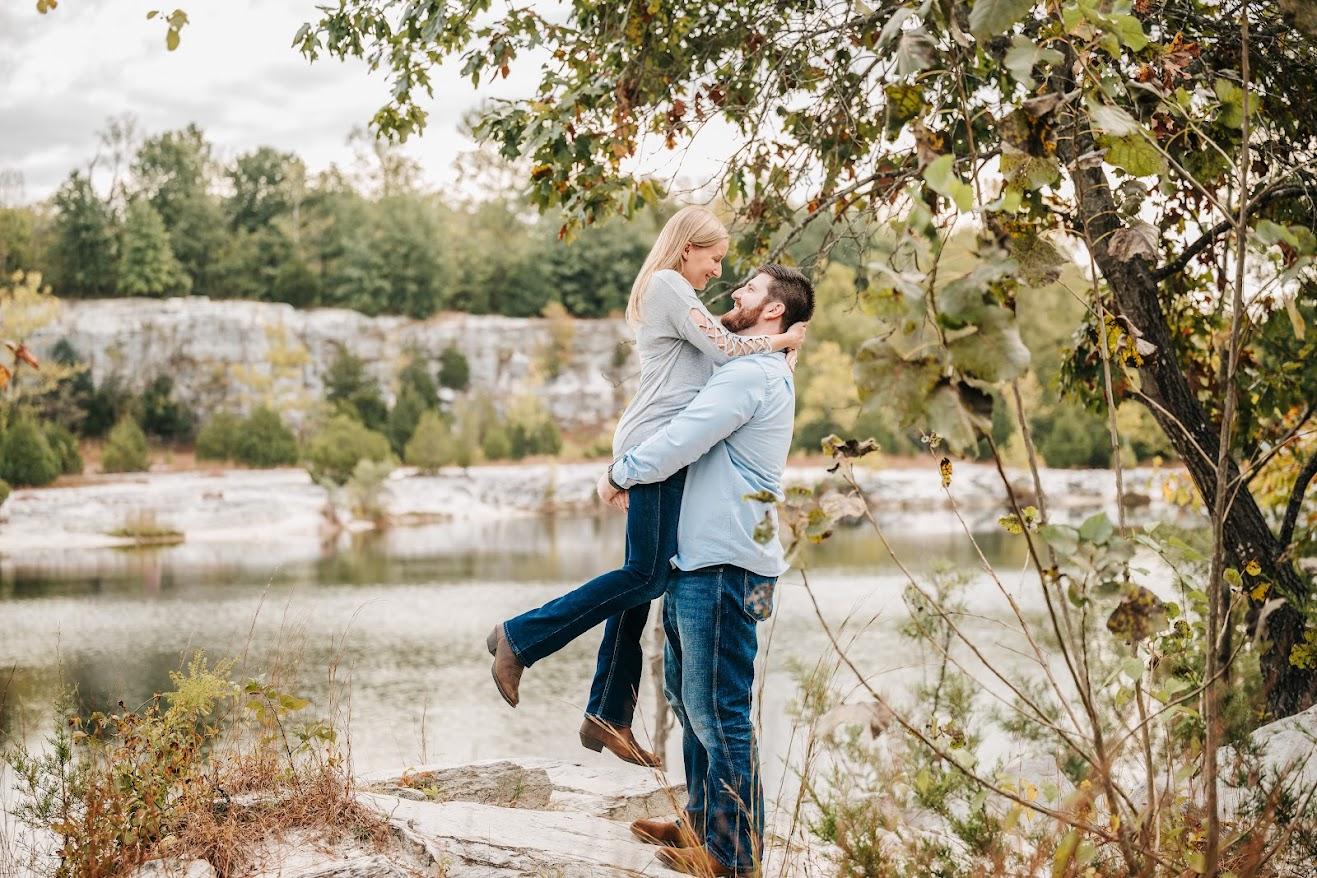 The Wedding Website of Tiffani Siekmann and Jacob Shields