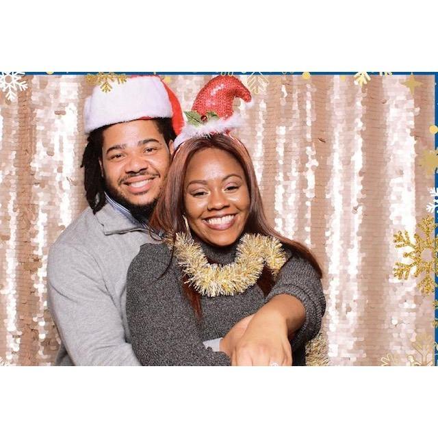 More photo booth fun!