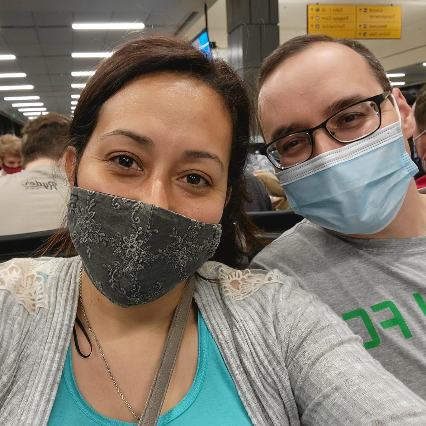 Early morning at airport, ready for Puerto Rico 🇵🇷