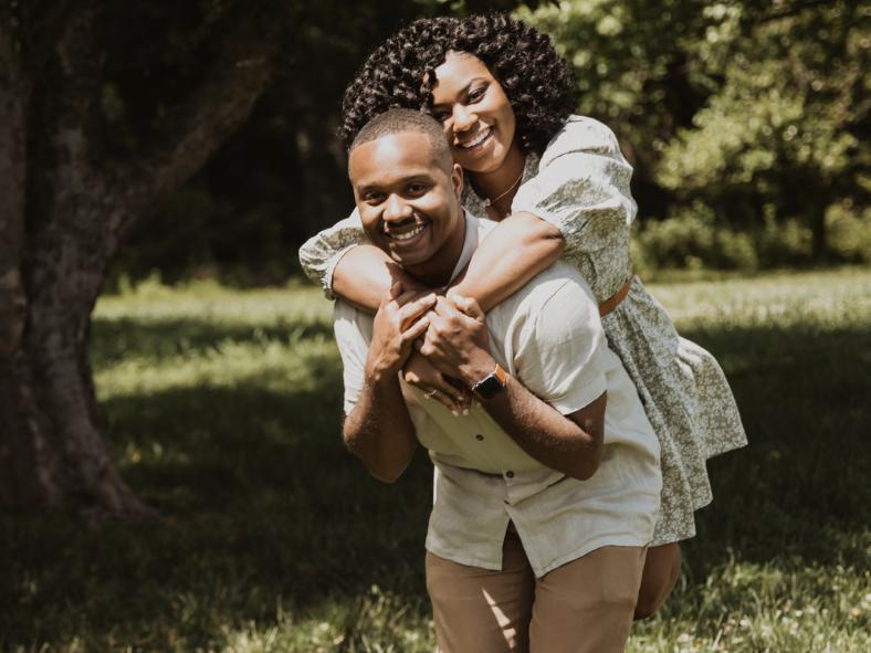 The Wedding Website of Jennifer Hunter and Ulysses Knight