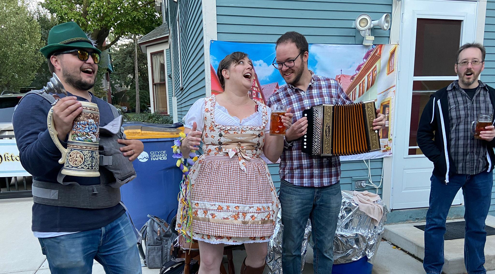 The Wedding Website of Dixi Pline and Matthew Jakubisin