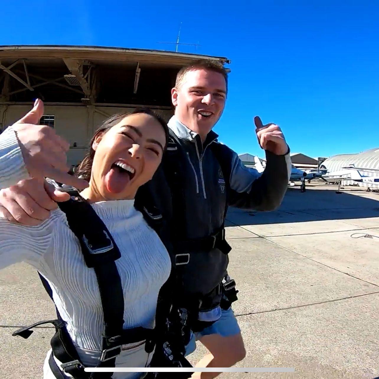 Dani surprised Scotty on his birthday with a skydiving adventure in San Diego!