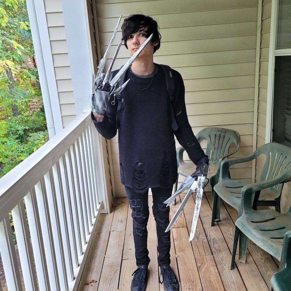 Megan's nephew Ash as Edward Scissorhands Halloween '21! They made this costume from scratch!