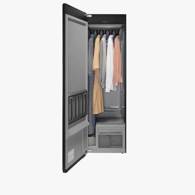 **Bespoke AirDresser Grand Clothing Care System with Steam Refresh in Crystal Mirror Finish**