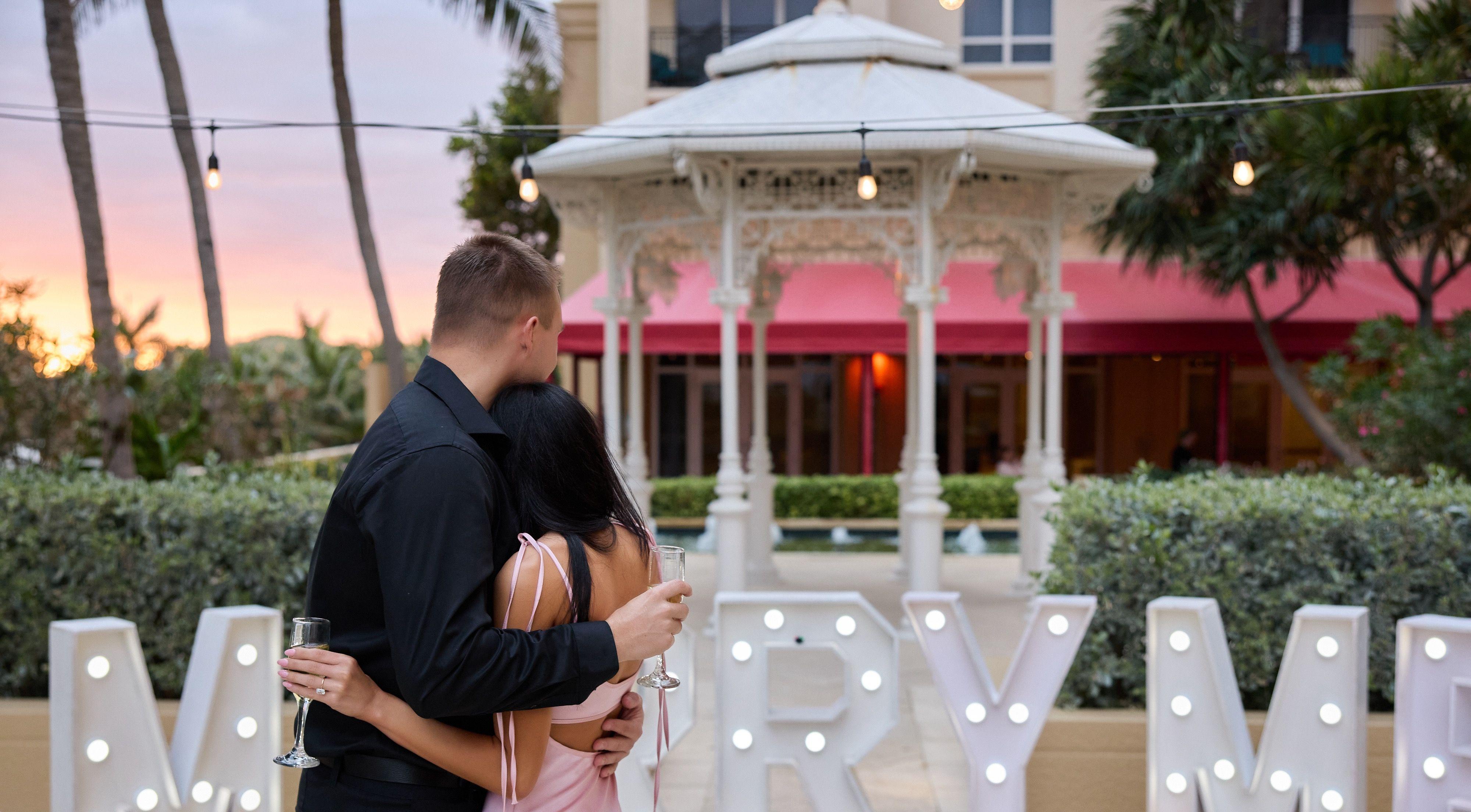 The Wedding Website of Laura DeLustro and Jesse Boyce