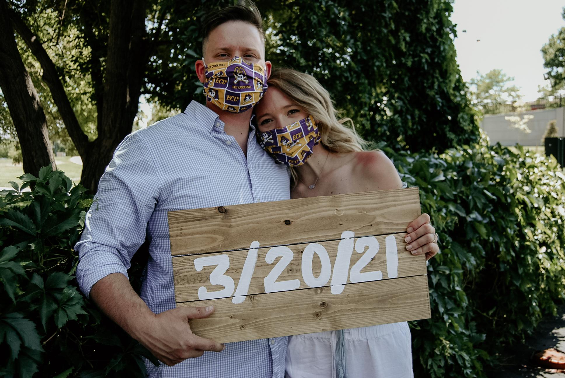 The Wedding Website of Laura Dieckman and Jesse Wallace