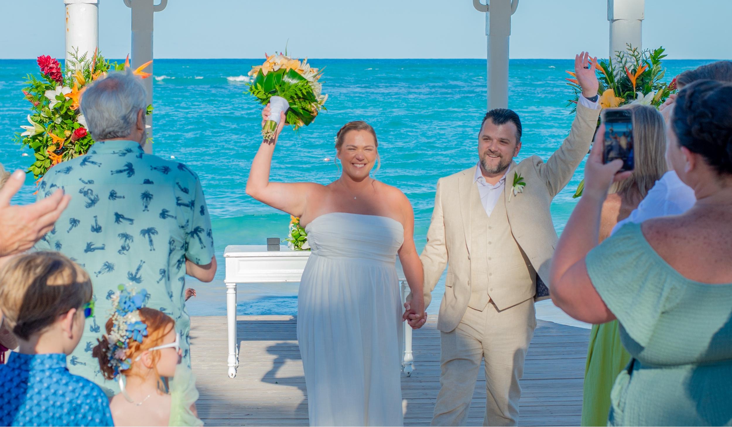 The Wedding Website of Derek Edgerton and Colleen Kure