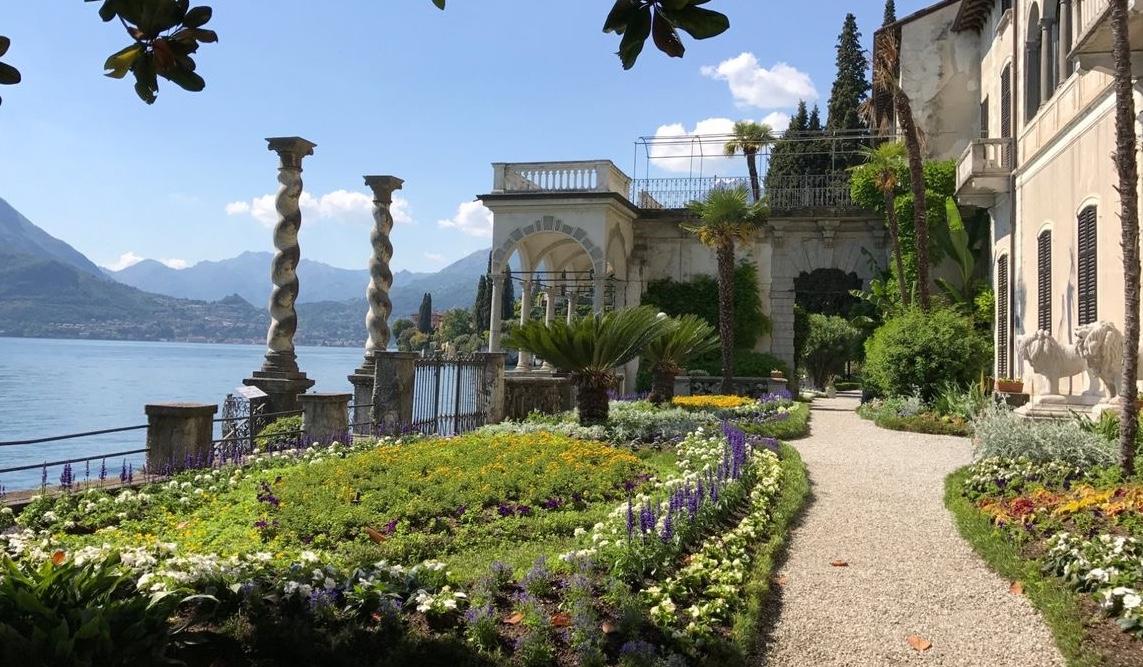 The Wedding Website of Kianne Gimenez and Elijah Holden