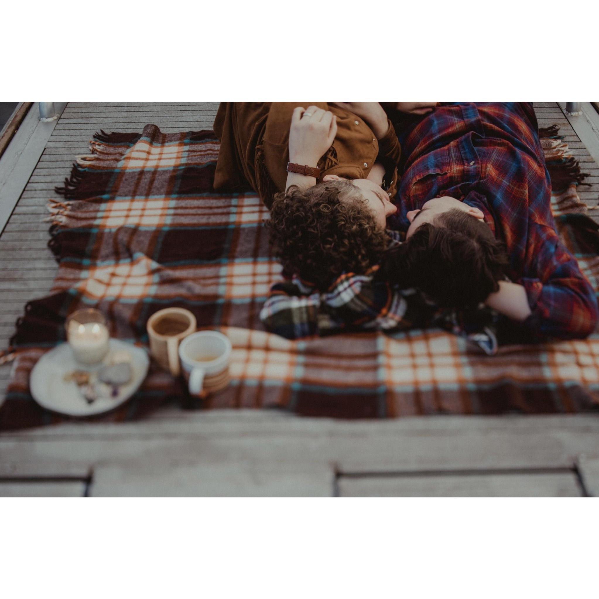 Engagement photos by Anna Caitlin Photography