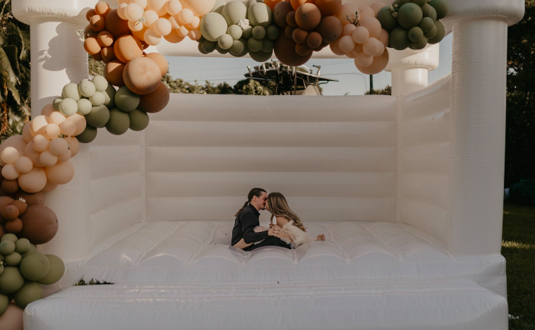 The Wedding Website of Bailey Crystal and Mark Miller