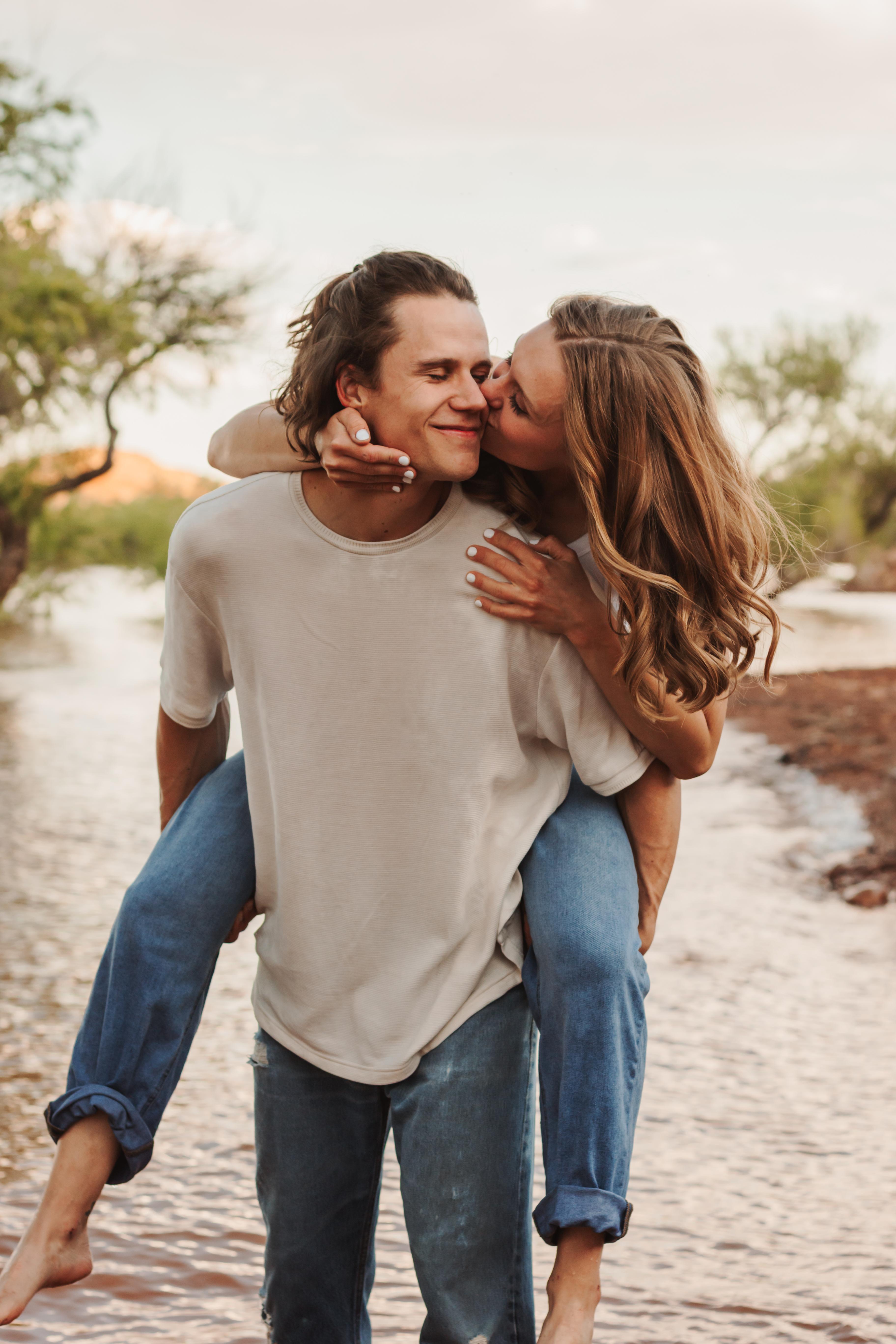 The Wedding Website of Sarah Flood and Wesley Beck