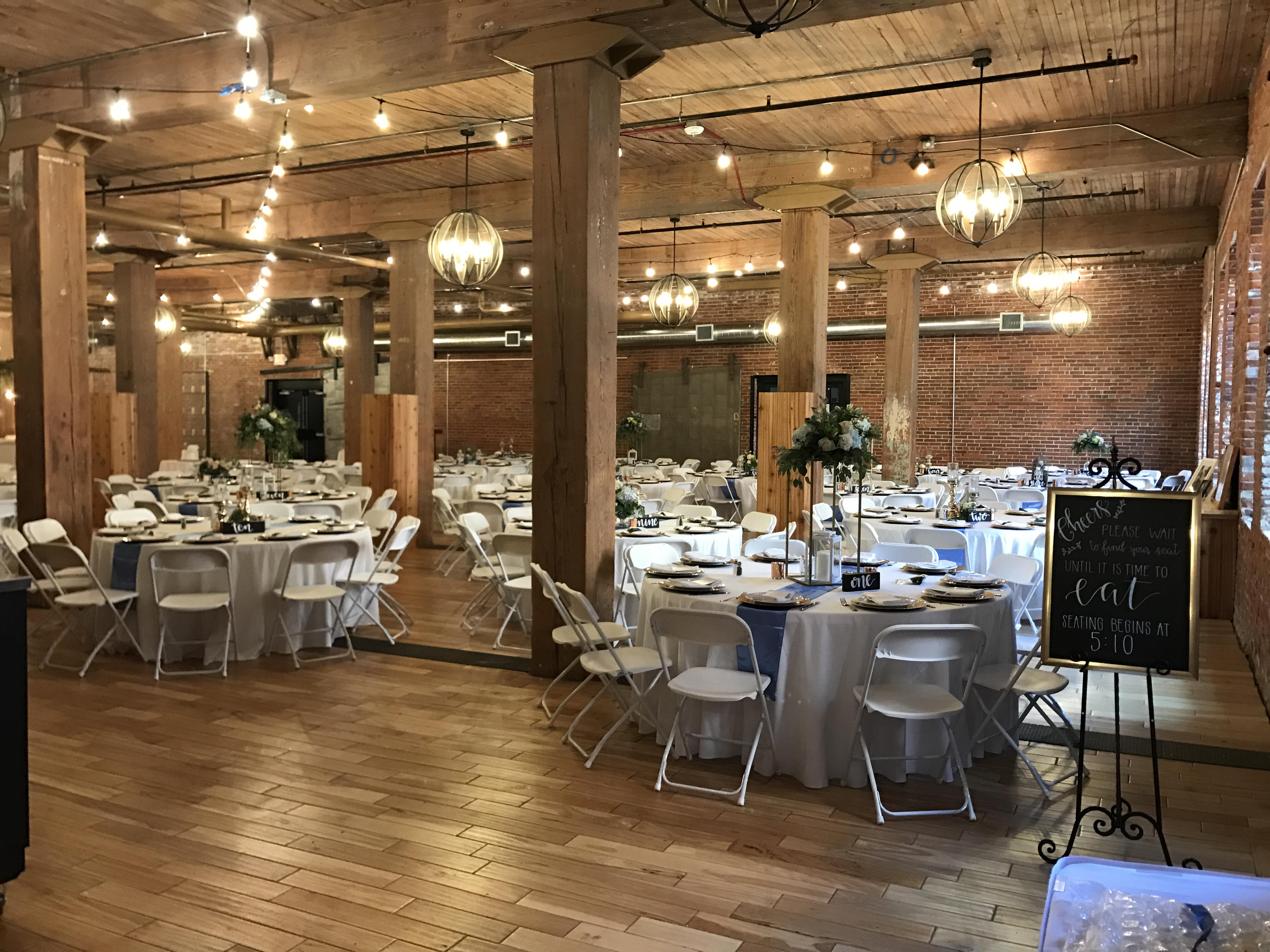 The Wedding Website of Theresa Dellaert and Zeke McCartney