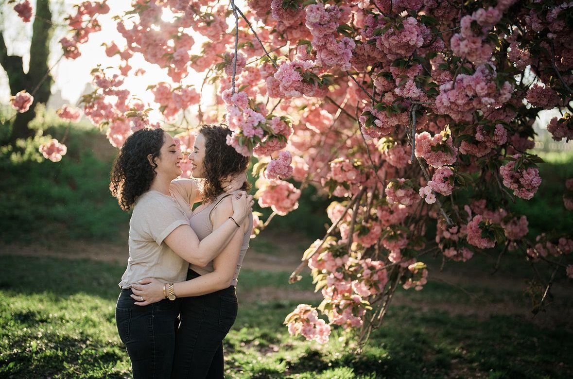 The Wedding Website of Lauren Kahn and Shosh Balk