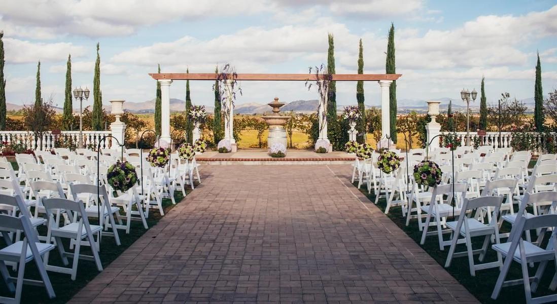 The Wedding Website of Erika Garcia and Kelvin Almazan