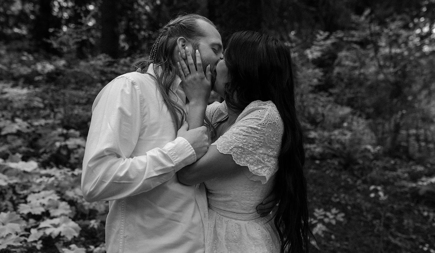 The Wedding Website of Alexandra Cloud and Austin Pickett