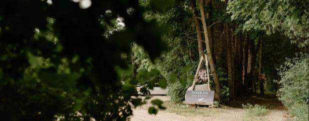 The Wedding Website of Myrka Gagné and Scott Morris