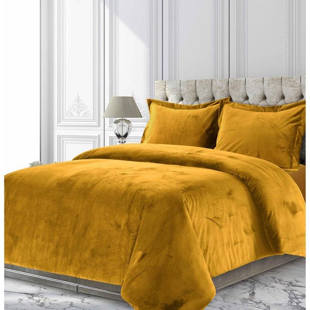 3pc Queen Venice Velvet Oversized Solid Duet Set Gold - Tribeca Living