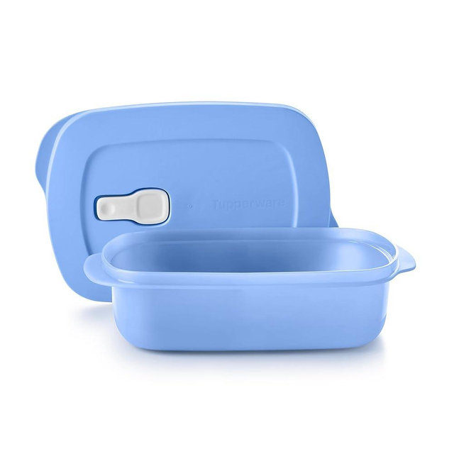 Tupperware Store Serve & Go Rectangular Food Storage Container with Lid Vent, Prep, Fridge and Reheat Meals, Dishwasher and Microwave Safe, BPA Free (4 Cups/1 Liter)