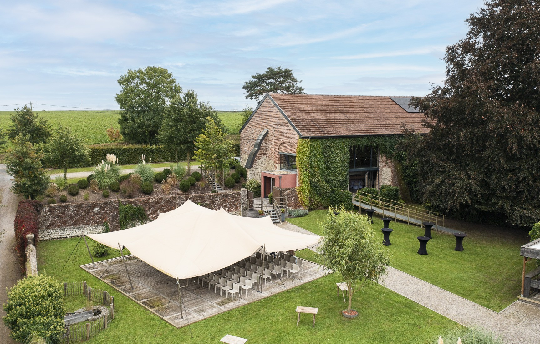 The Wedding Website of Renaud Genard and Jonathan Whigham