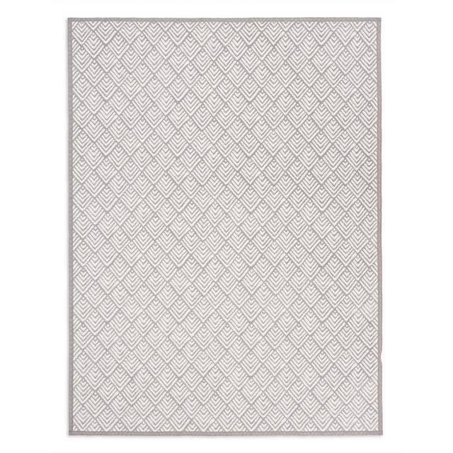 Chappy Wrap Oyster Cove Diamonds Blanket