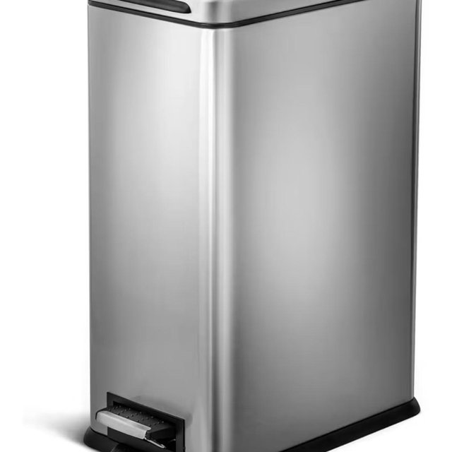 Home Zone Living 8 Gallon Slim Kitchen Trash Can with Soft Close Lid, Step Pedal, Bag Tuck Band, and Removable Liner, Stainless Steel, Silver