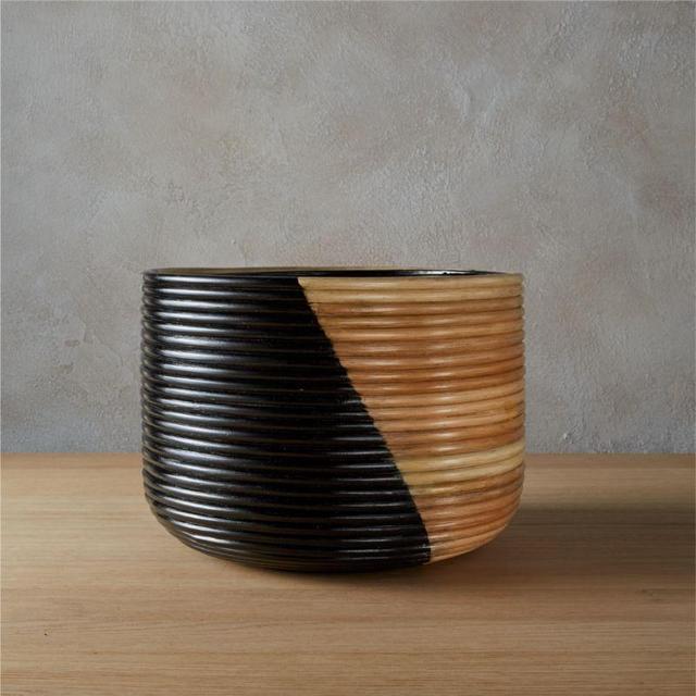 Basket Large Black Planter