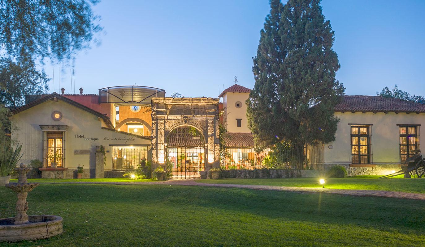 The Wedding Website of Ereth Anglada and Esteban González