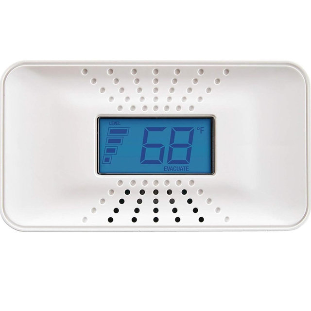 First Alert CO710 Carbon Monoxide Detector with 10-Year Battery and Digital Temperature Display