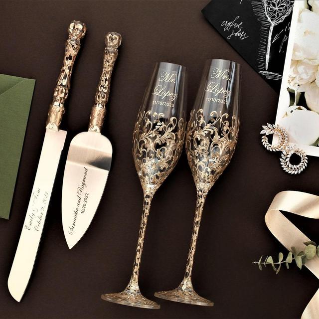 wedding decoration gold Wedding gift Champagne flutes and Cake Server Set Wedding personalized glasses boho beach Cake knife set anniversary