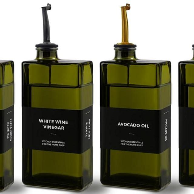 Olive Oil Dispenser Bottle for Kitchen 16.9oz, UV-Blocking Oil and Vinegar Dispenser Set, Leakproof Oil Container for Home, Restaurant (Green, Set of 4)