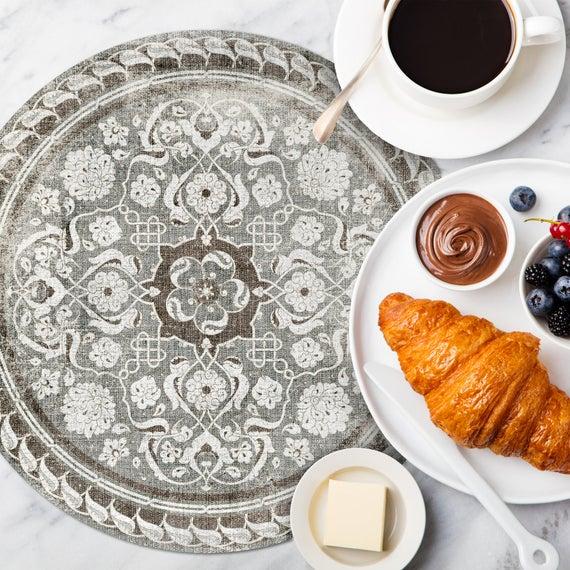 Brume - Set of 4 Round Placemat (15") - Kitchen decor - Table placemat