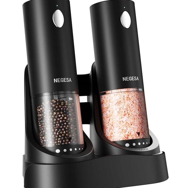 Electric Salt and Pepper Grinder Set with Rechargeable Base - Automatic Refillable Electric Salt and Pepper Shakers with Large Capacity, LED Light & Adjustable Coarseness, Black