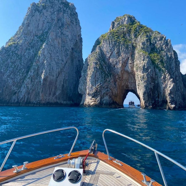 Italy: Boat Rental for 2