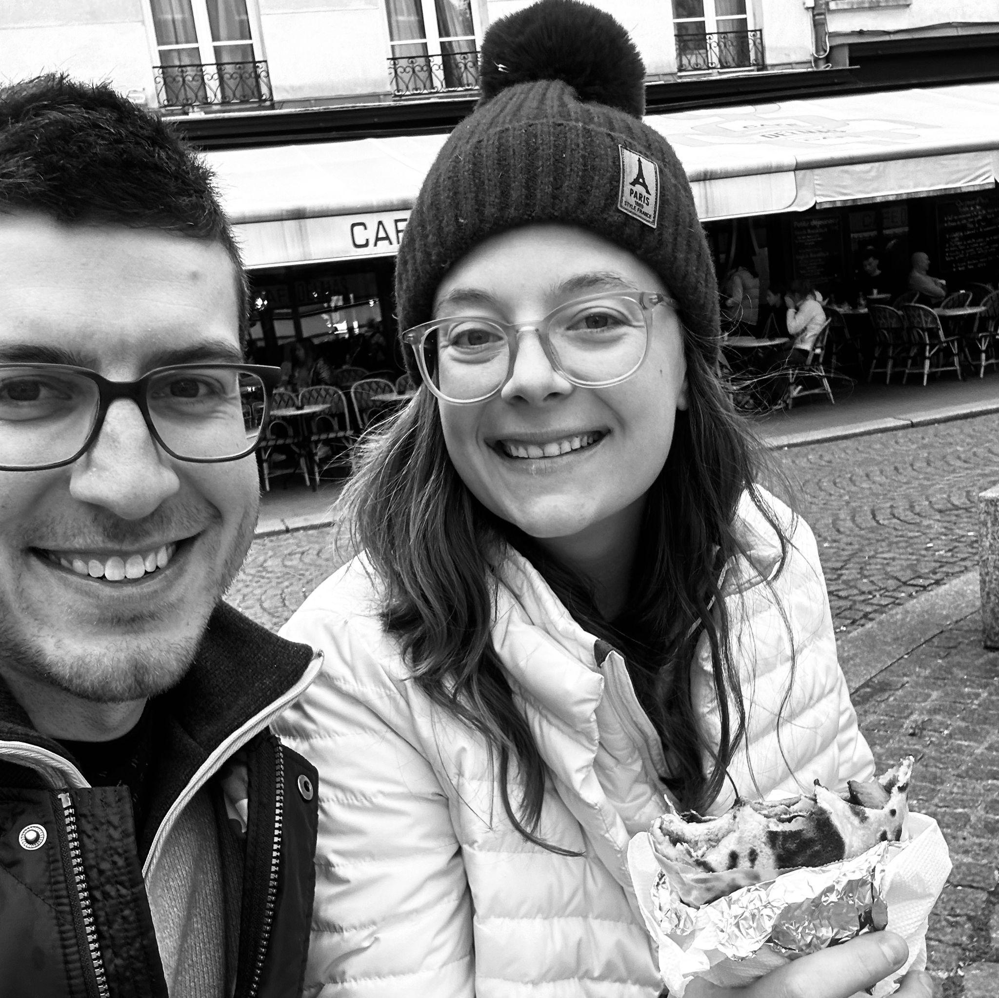 We love to travel, and eat!